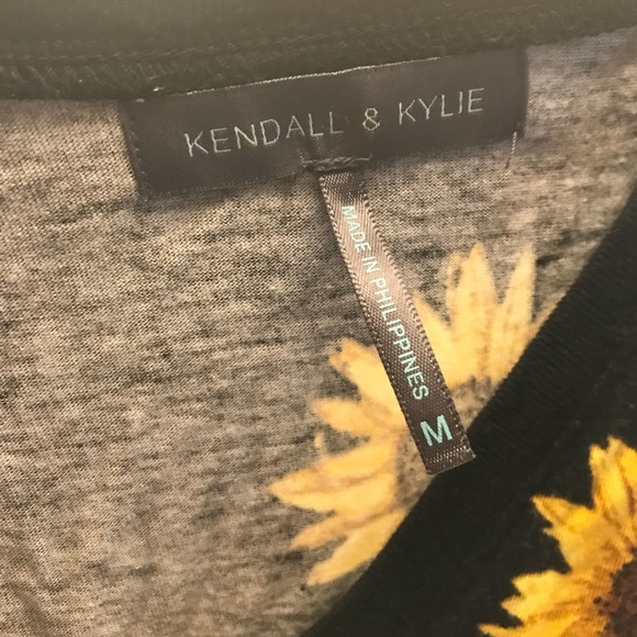 Kendall & Kylie Sunflower Dress - Picture 3 of 3